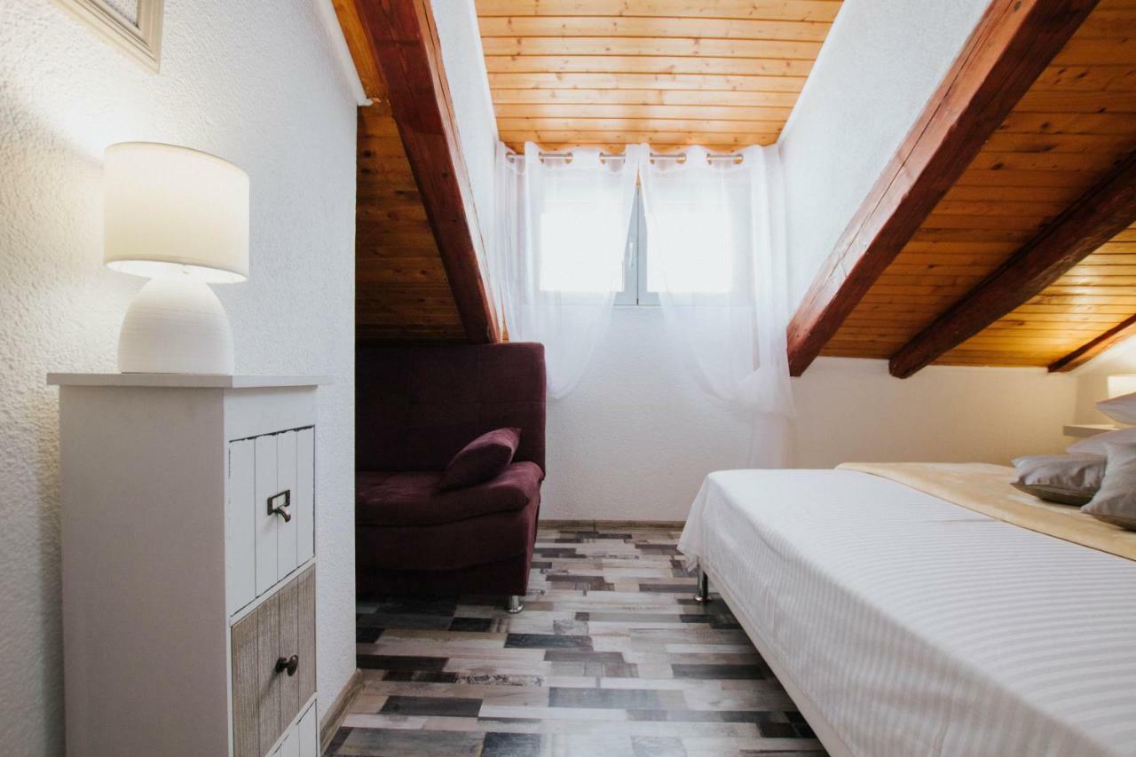 Apartment Toma Trogir Zewnętrze zdjęcie
